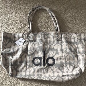 ALO Yoga Gray Tote Bag